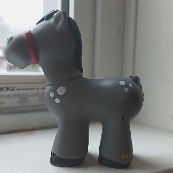 My Little Pony Other - Little Peoples Grey Pony Click Clak